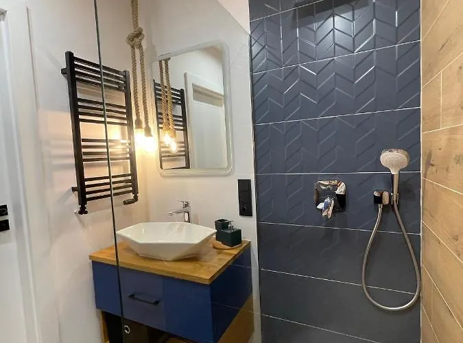 Harbour View Apartment *